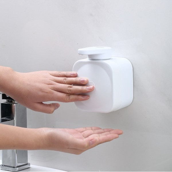 Bathlux Επιτοίχιο Dispenser Πλαστικό Λευκό 12.1 x 10.3 x 9.8cm